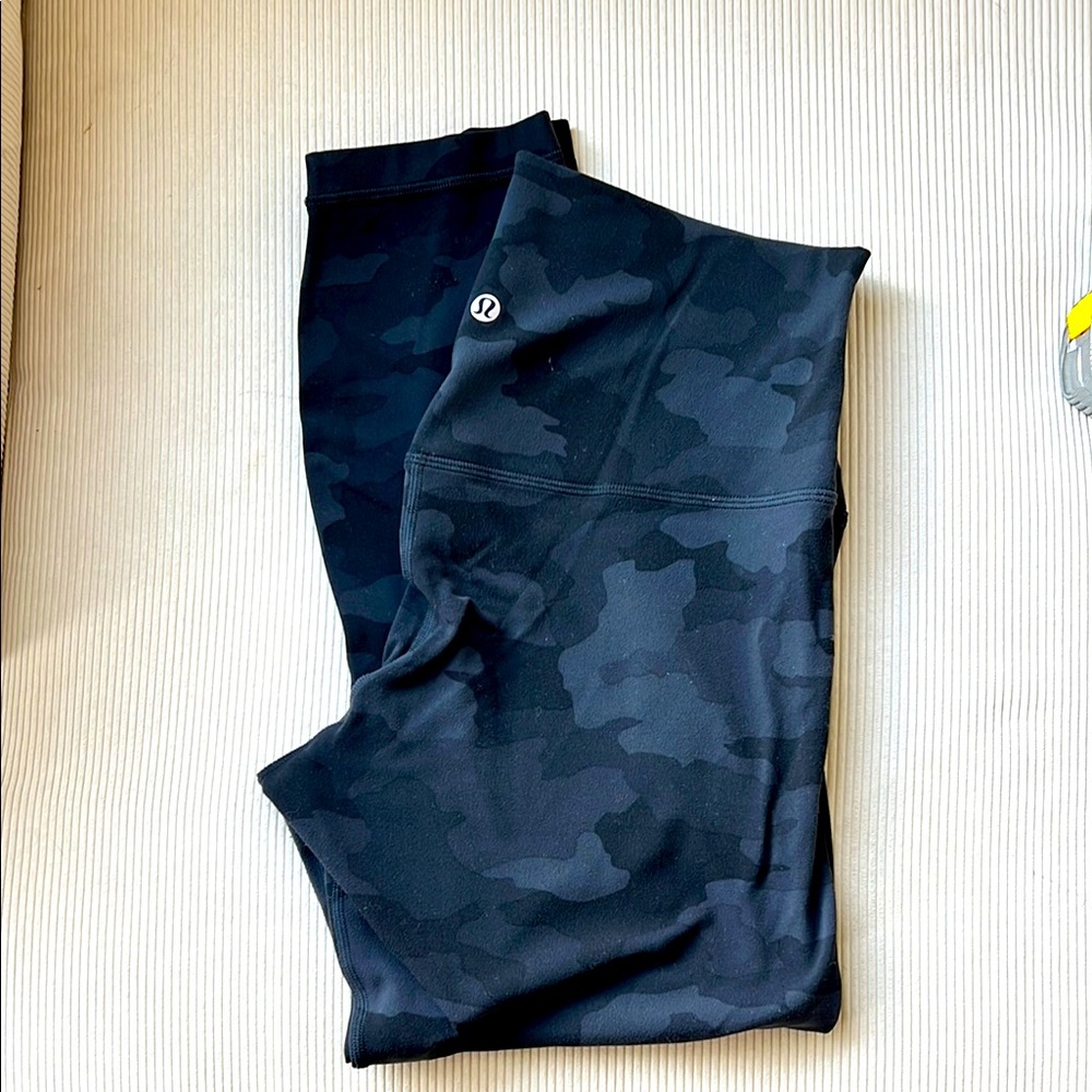 Lululemon Black Camo HR Align Leggings. Size 10. 24” long.